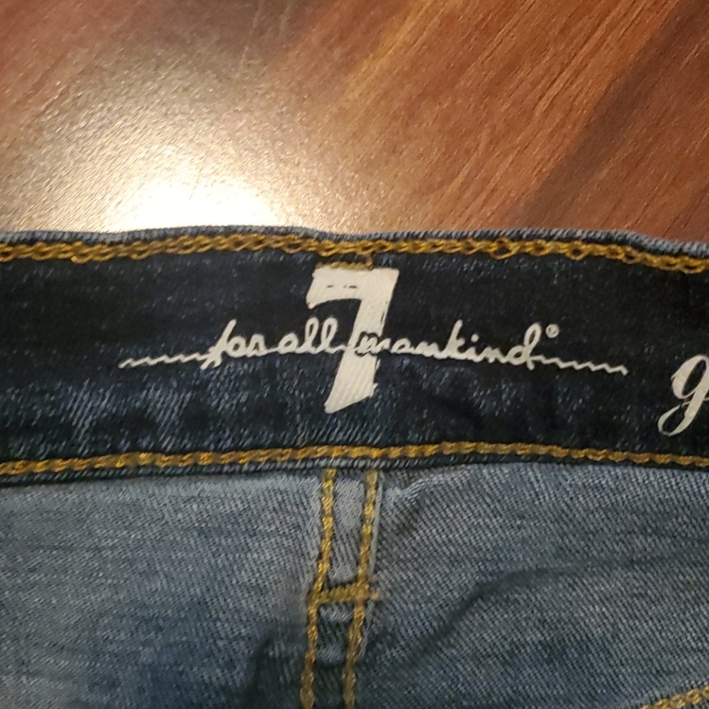 7 For All Mankind  Gwenevere Jeans - Picture 2 of 5